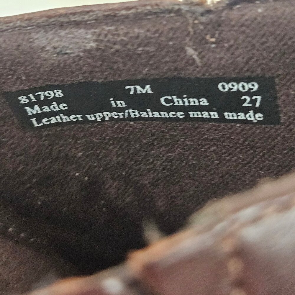 Clarks Bendable Womens Size 7M Mule Shoes Brown Leather Slip On Block Heel - Picture 8 of 9